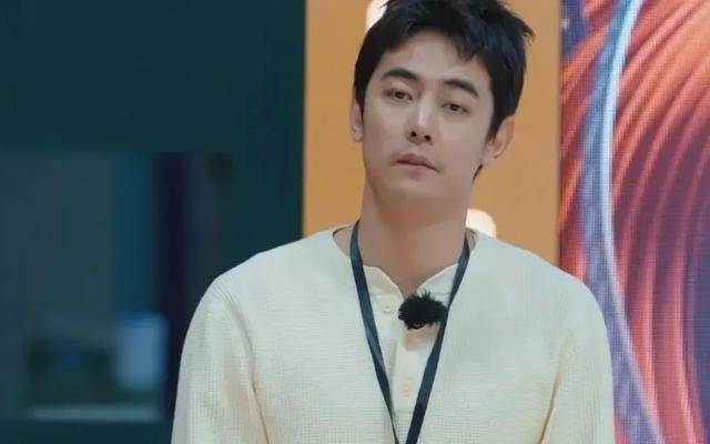 纪凌尘回应"大海梗":浪漫之语成负担_影响_心态_网友