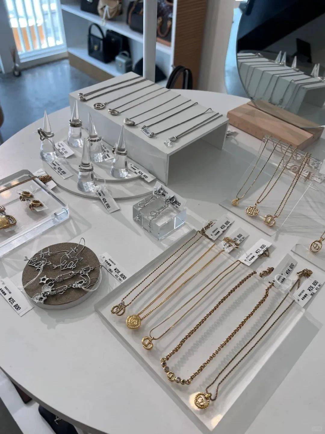 在时间中辗转的美丽,小众精致的日本饰品,真的爱了~_项链_配饰_商品