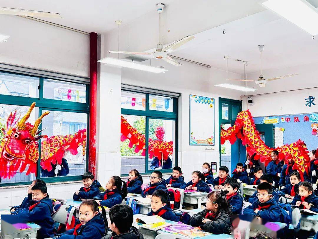 看西湖校园的开学第一课能量满满_中国人_精神_杭州