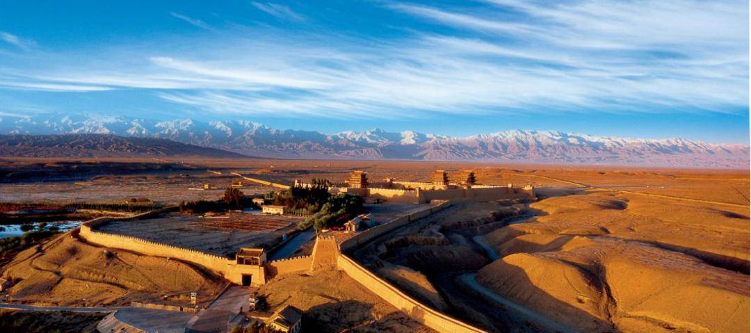 嘉峪关:万里长城西起 边陲锁钥雄浑_悬壁长城_军事_丝绸