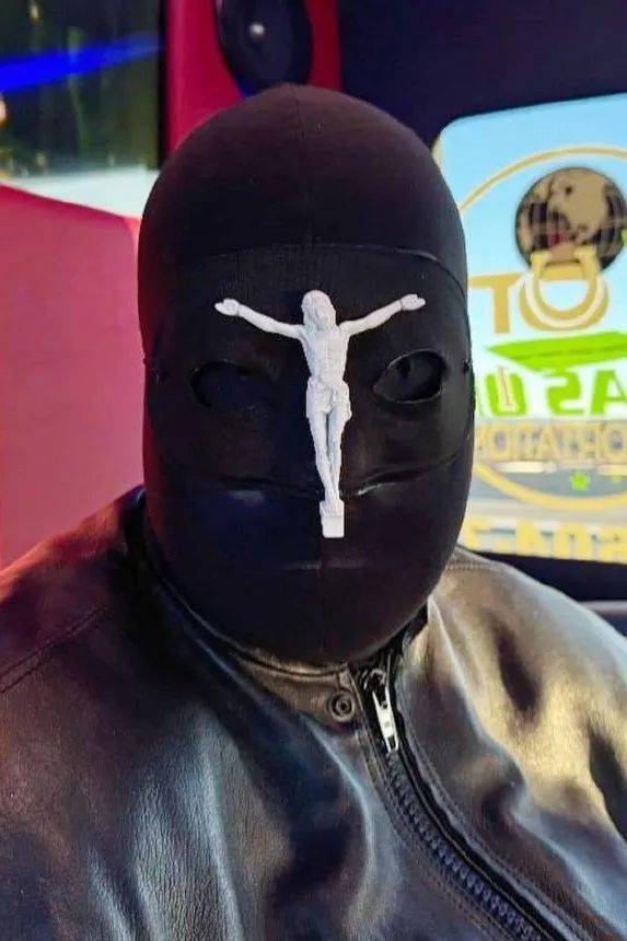 进度条又被拉回千禧前后…_mcqueen_jenner_系列