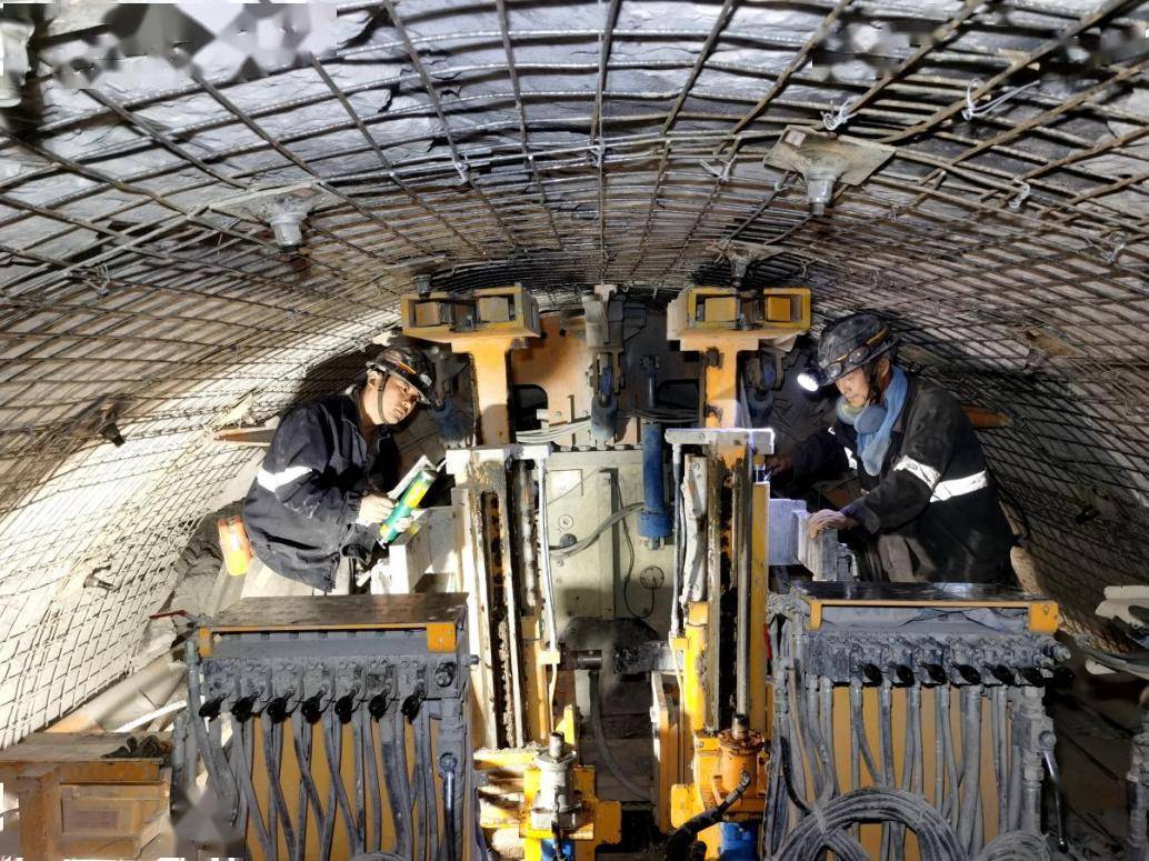 新春走基层|地下千米的自动掘进