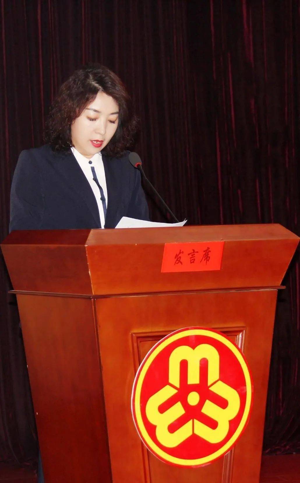 end来源:金张掖妇女编辑:王小丹初审:周燕萍终审:张   娜关注我们