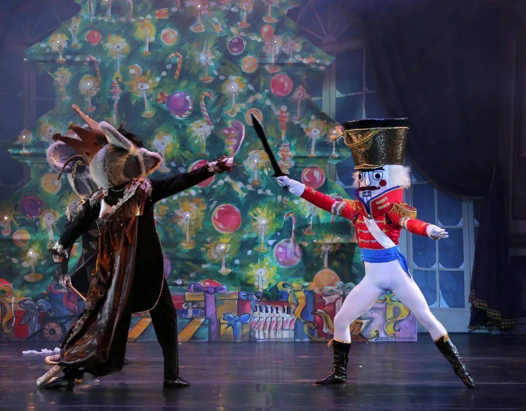 余票告急 | 重温经典,一起开启梦幻的《胡桃夹子》童话世界!