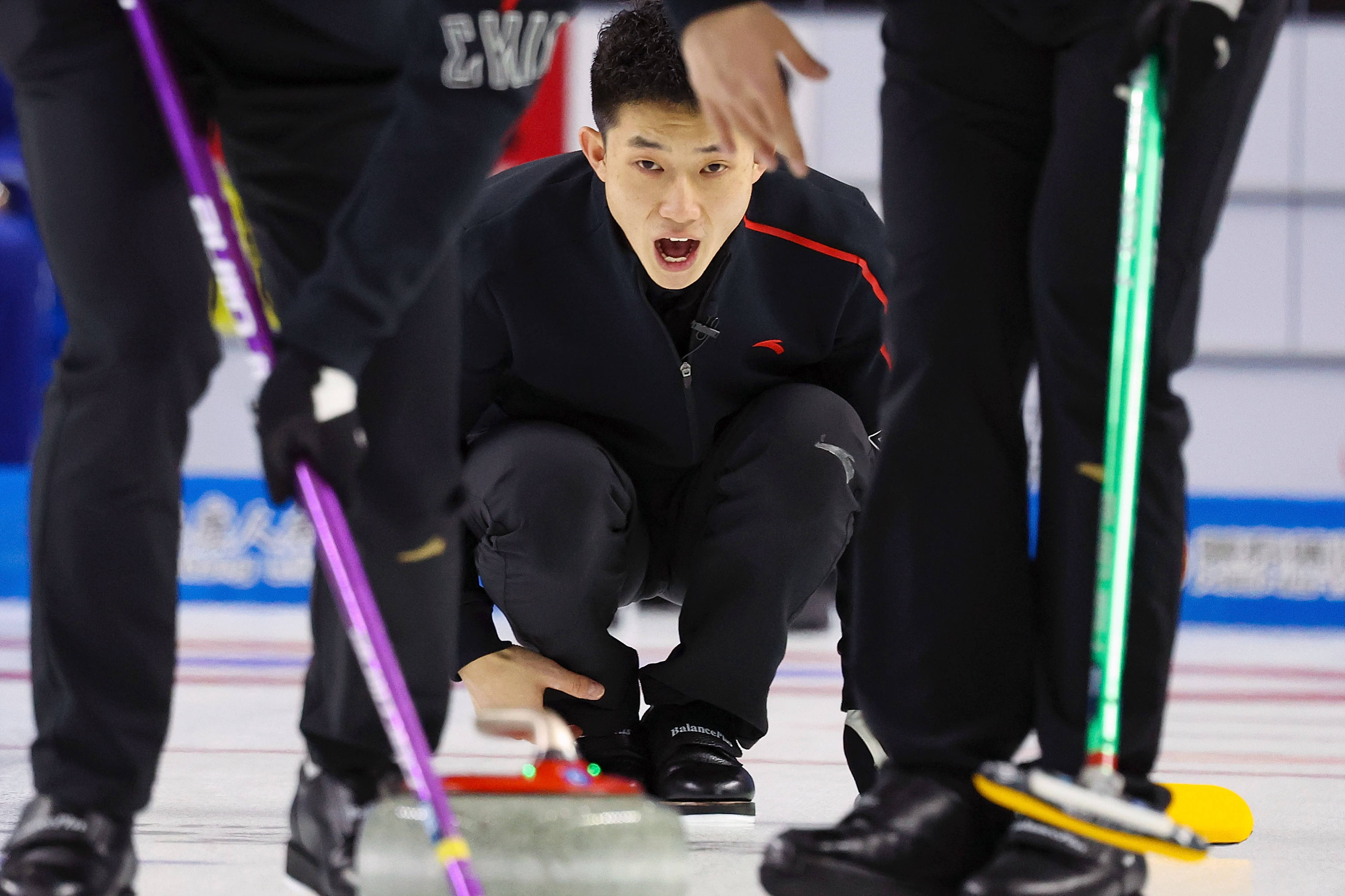 十四冬之星|站上冰壶领奖台的"贵州娃"_费学_河北队_徐晓明