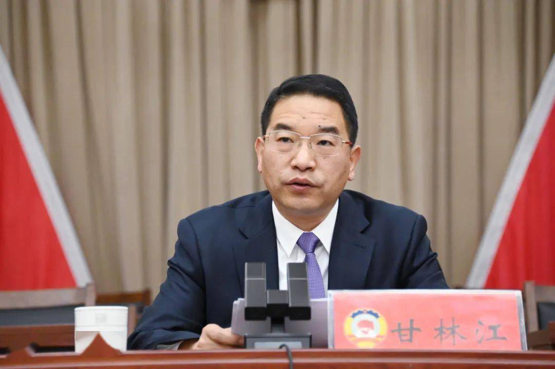 政协第二届长垣市委员会第三次会议举行预备会议_市政协_提案_问题