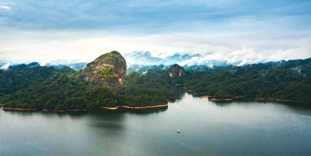 铜鼓石|邹甫龙:九龙湖,天柱峰……_西湖_客人_游客