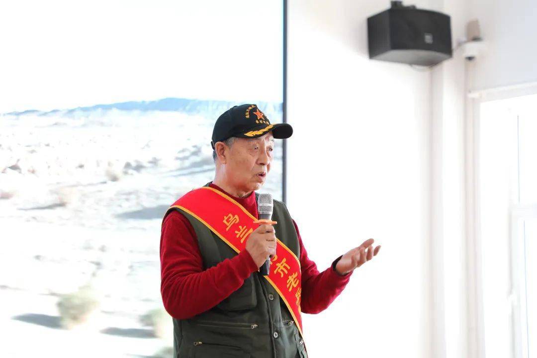 乌兰浩特市:多彩"开学第一课" 开启蓬勃新学期_金平_中小学_陆广