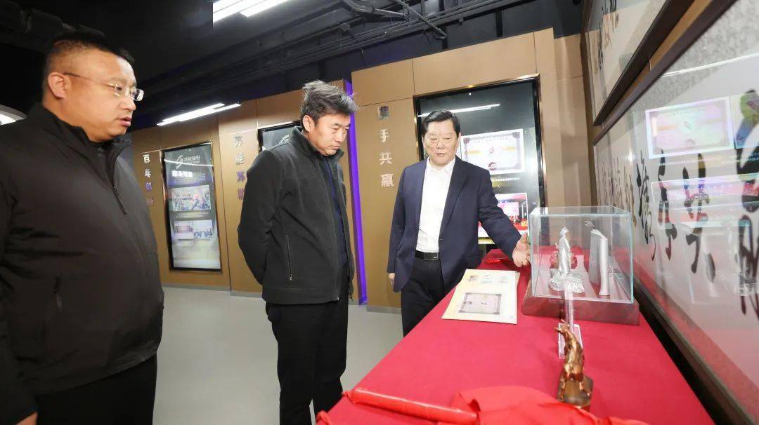 【关注】刘长发赴徐州矿务集团考察_合作_发展_企业