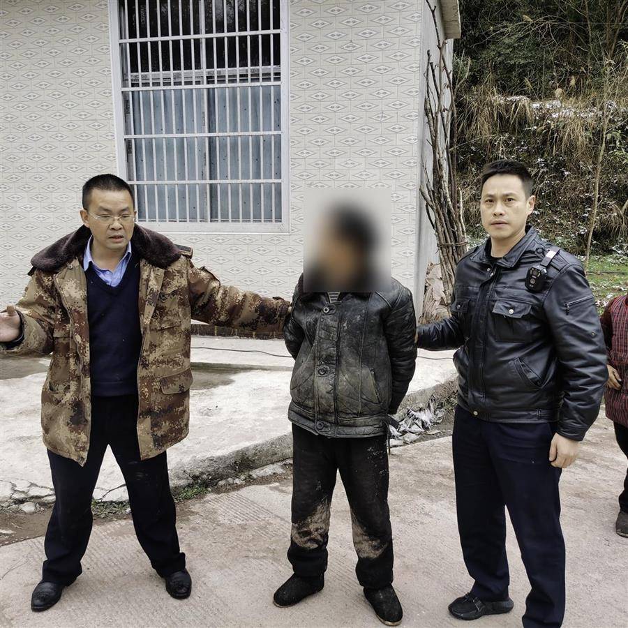 男子白日入室盗窃,湖北利川民警山中追击百余米擒获_侦查_山林_红包