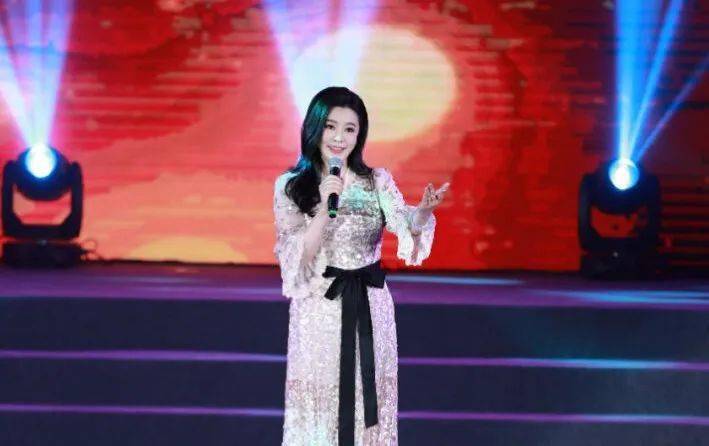 中国音协"金钟之星"唱响伟人故里_演出_广东省_歌曲