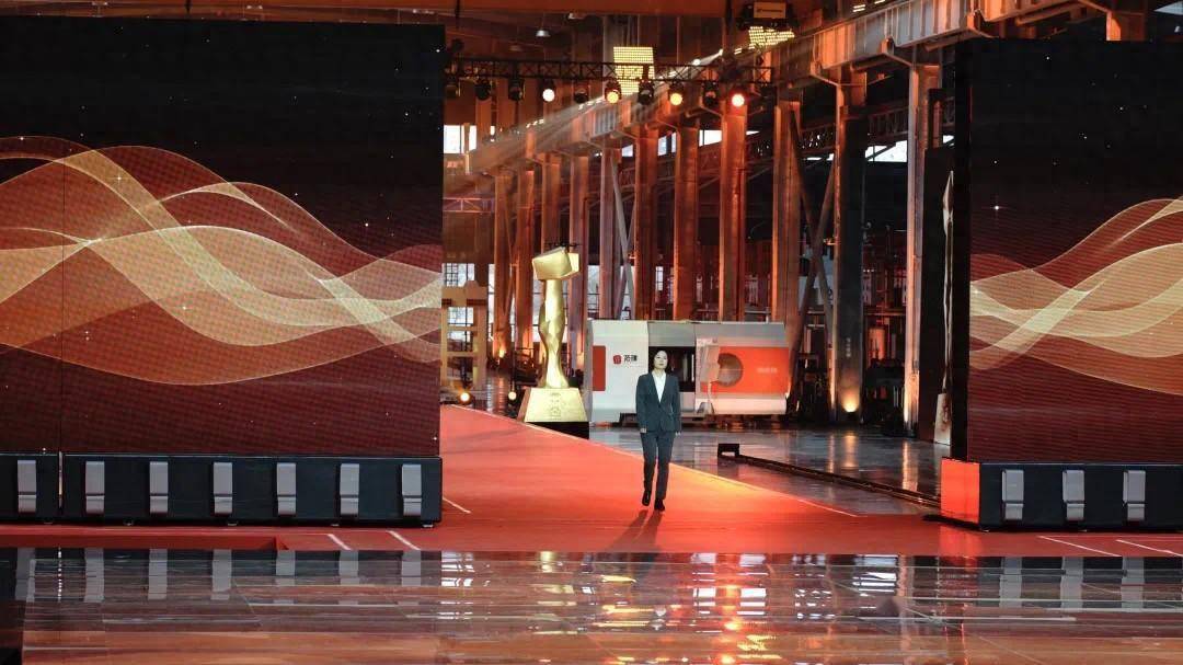 他们有的勇攀水电"珠峰",有的守护城市管道"森林",有的助力边疆发展