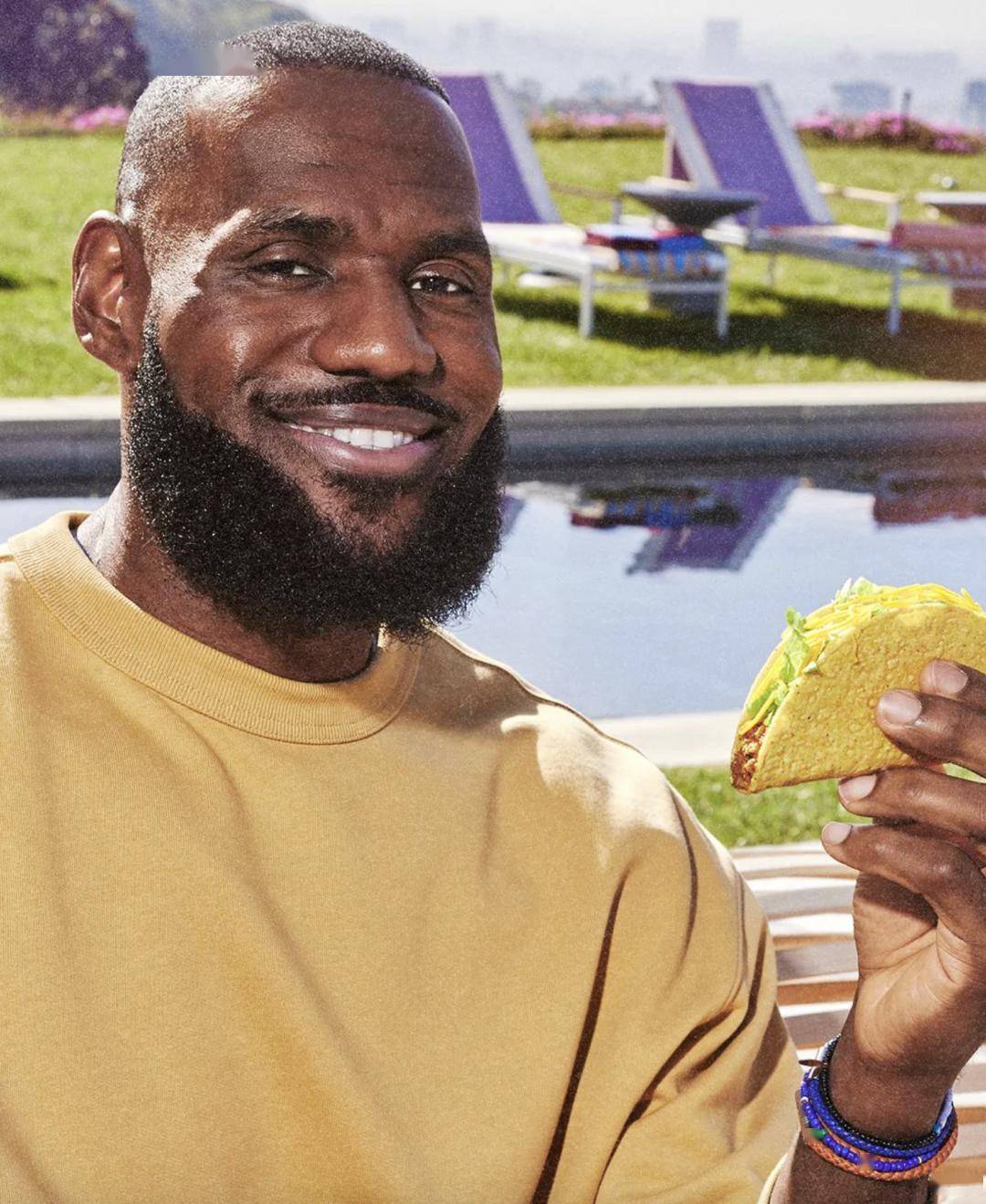 长按上方二维码,领券去下单,他们家还可以外送到家,詹姆斯同款taco只