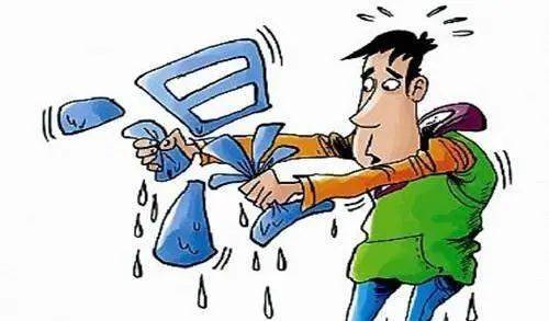 "回南天"应对方法,防潮指南请收好→_衣服_衣物_异味