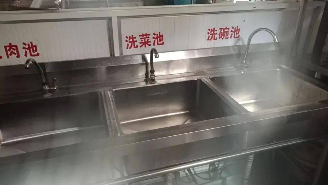 创卫进行时 | 餐饮检查"回头看"之整改篇②