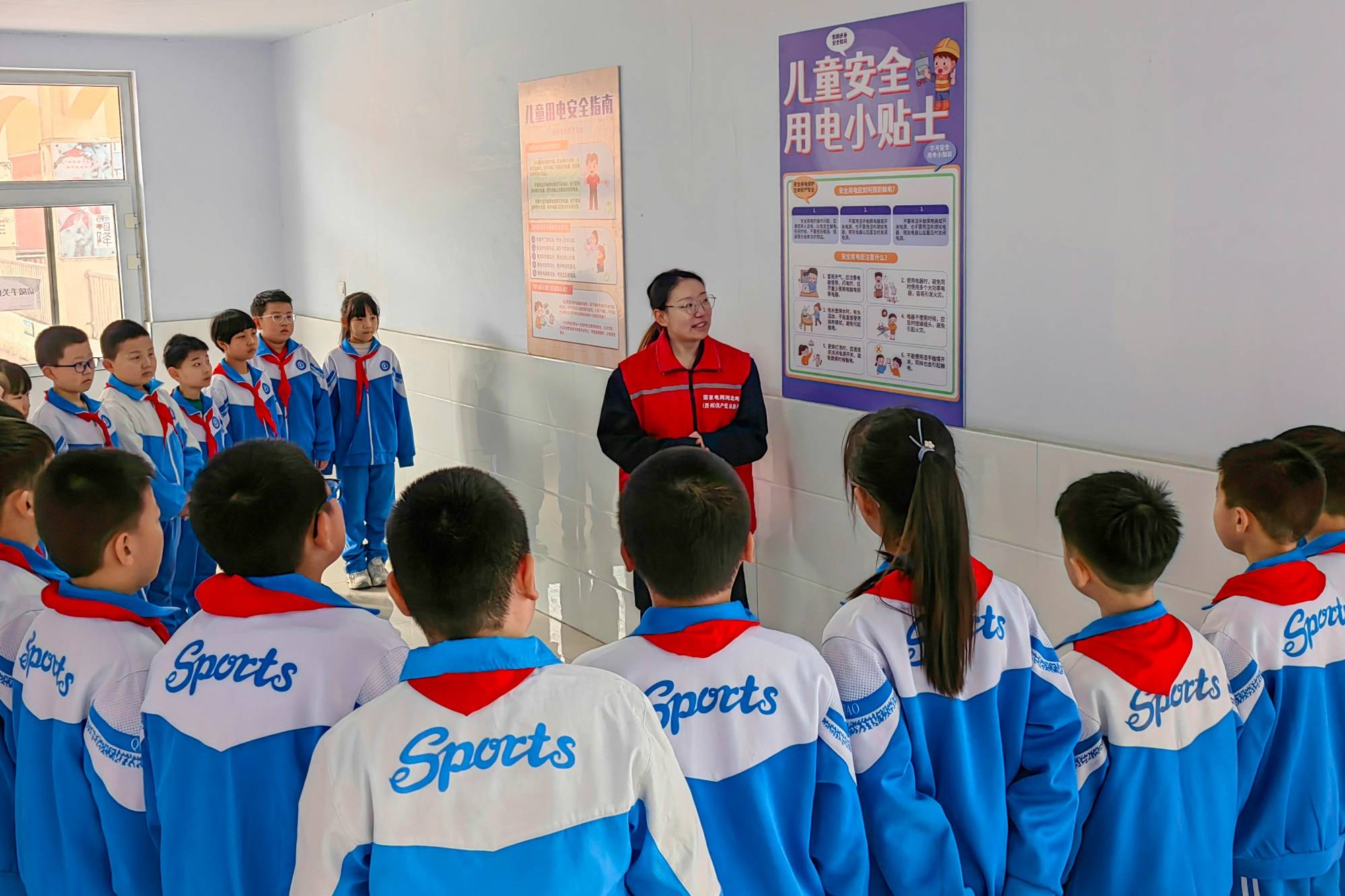河北晋州:安全用电进校园 一路"童"行共成长_活动_彭磊_青年