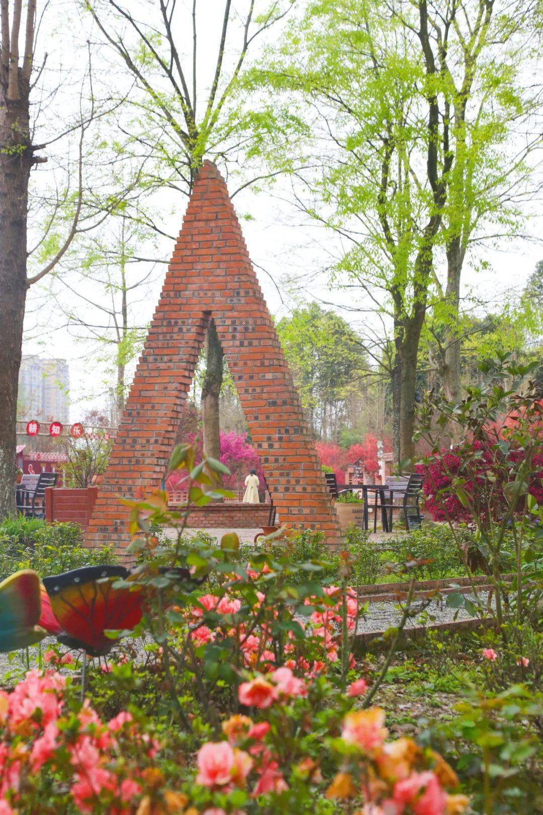 "三八"妇女节丨万花拾景园邀您共赴春日之约!