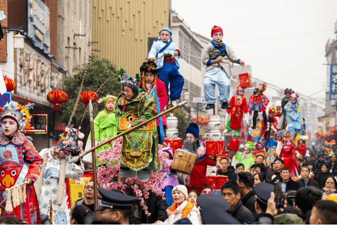 长乐故事会:"演"出来的千年民俗_表演_道具_汨罗市