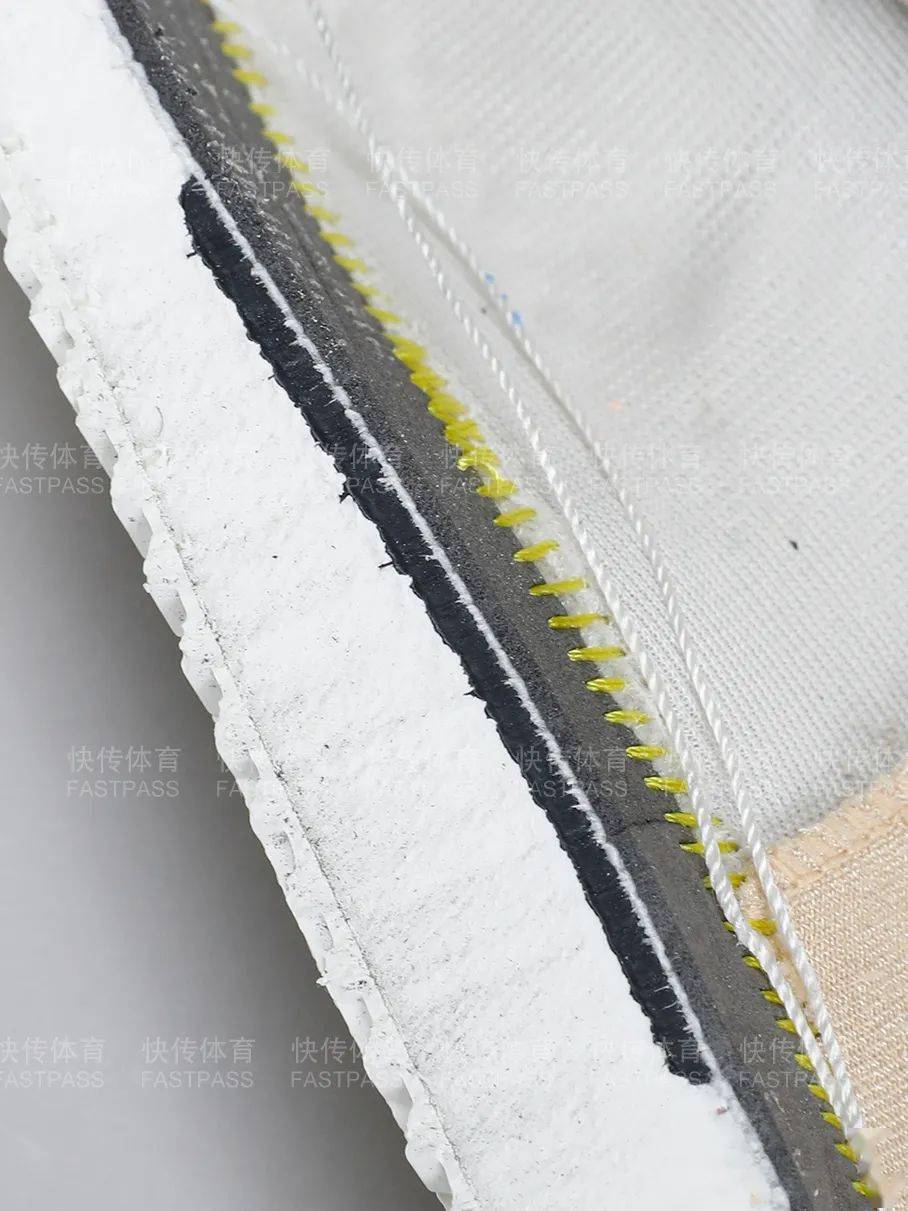 全掌cushlon泡棉中底,足弓tpu稳定片,后跟马蹄状zoom air气垫中底布