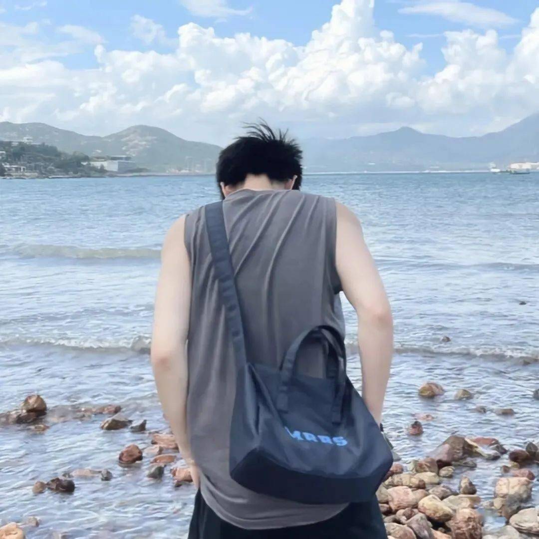 头像丨你一定喜欢的好看头像_桃子_避风港_飞翔