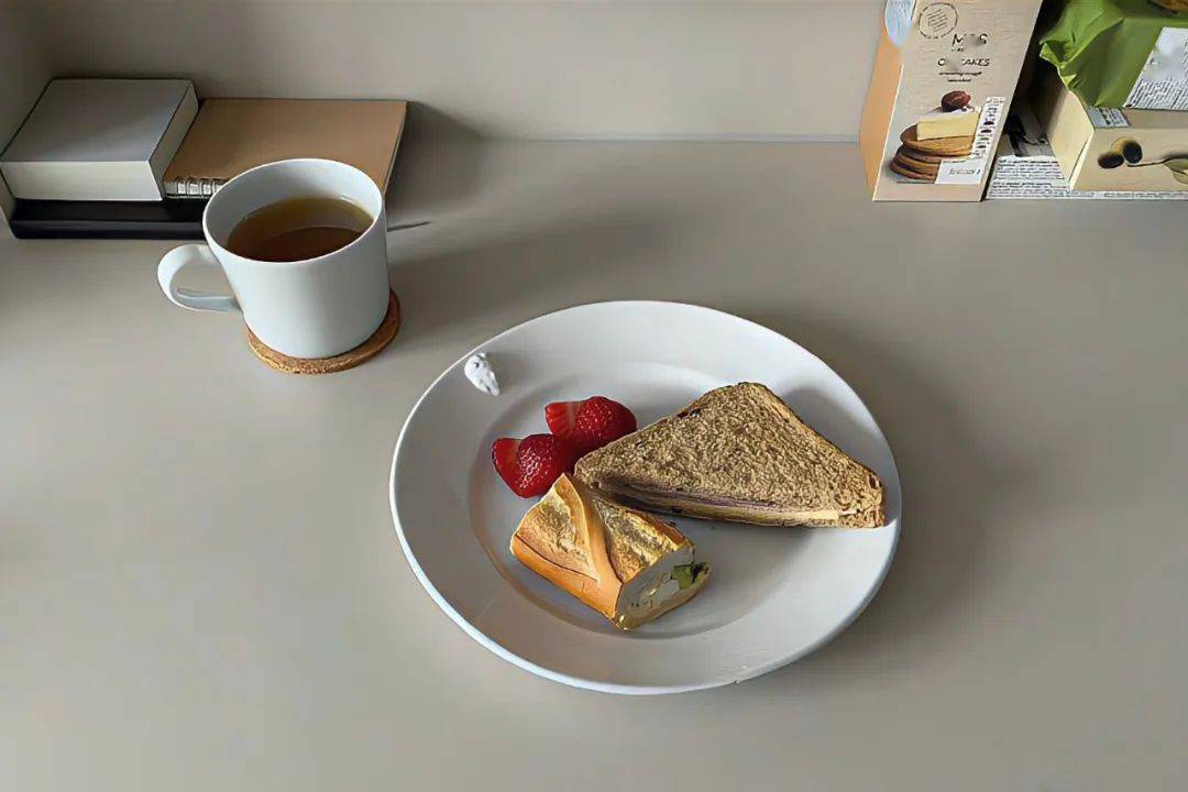 Ӣ¼껨ٻؼ