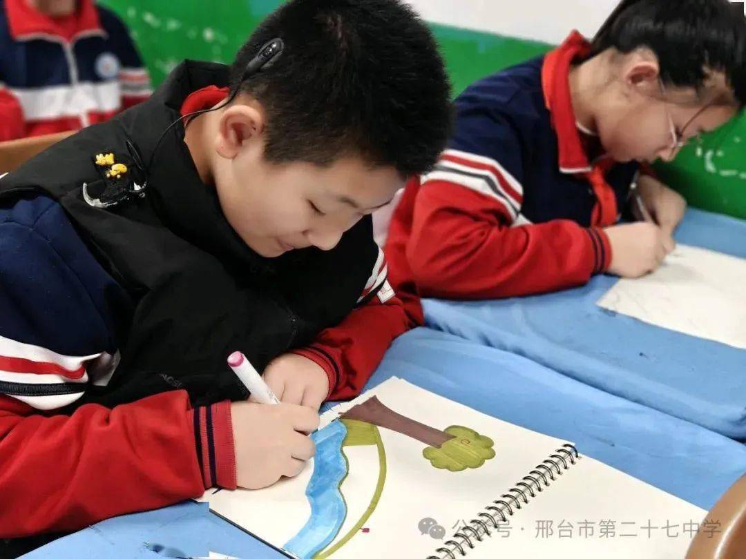 近日,河北省邢台市第二十七中学开展了"保护七里河争当河小青 做新