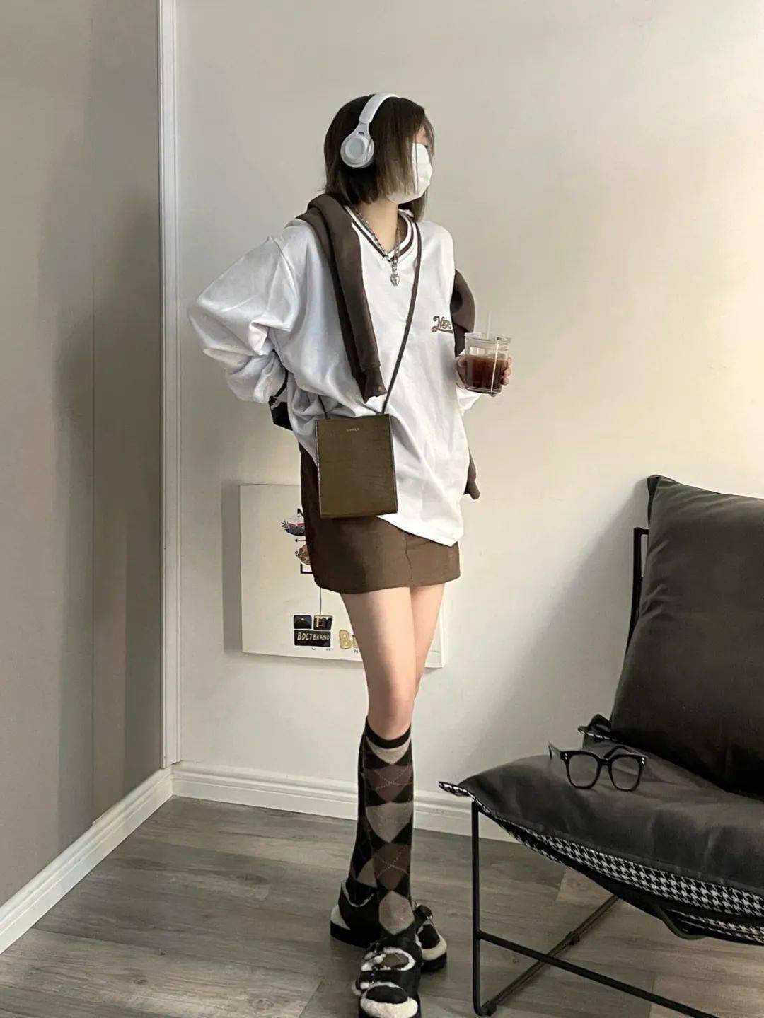 卫衣裙子才是早春顶流