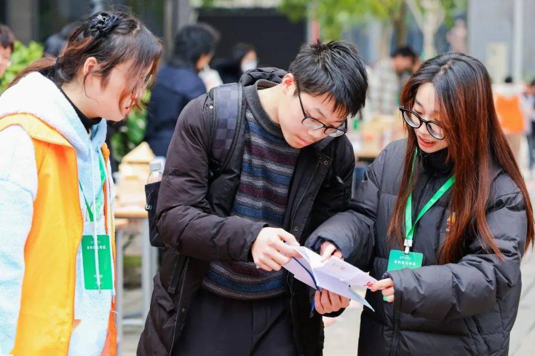直击浙音校考复试首日_考生_考试_专业