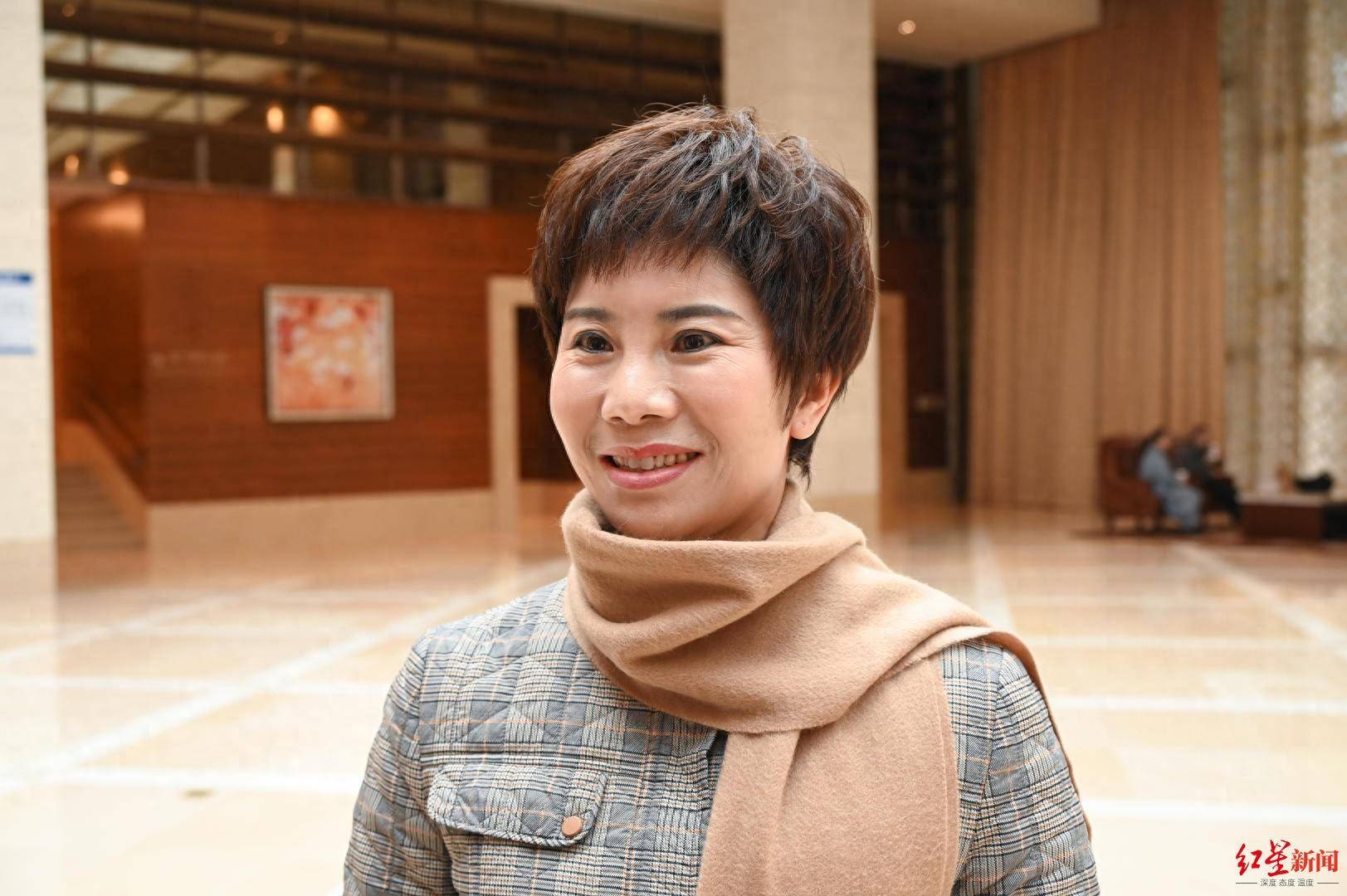 全国人大代表刘素英建议聚焦艺体娱乐新需求打造多层次社区养老服务