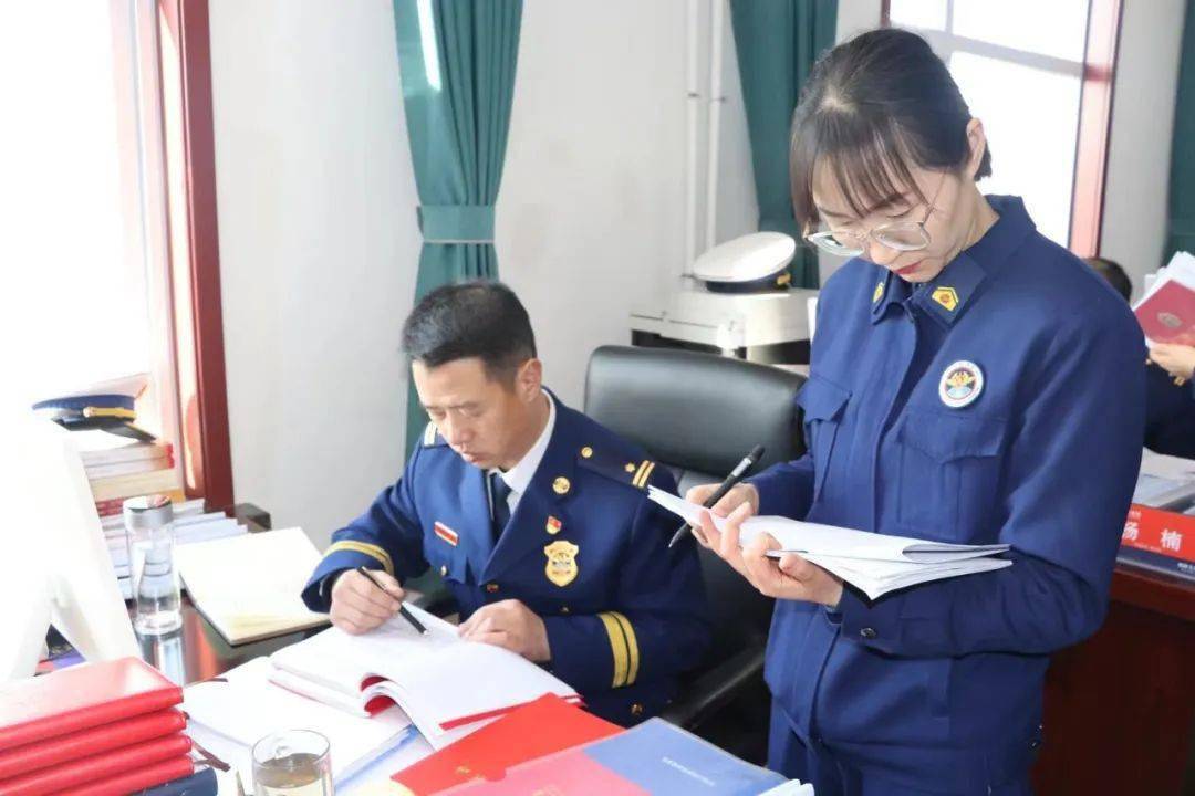 平凡政工人 默默耕耘路——平罗县消防救援大队消防文员闫婷闫婷,女