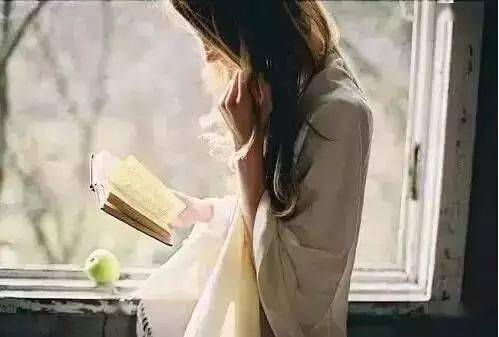 67经常读书的女人,走到哪里都是一道美丽的风景 3.