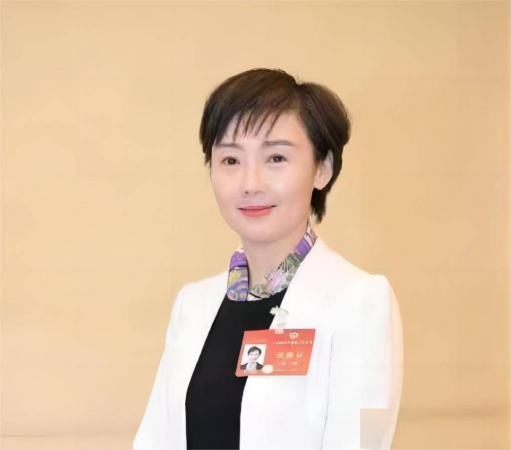 高琳委员：推动适老享老产业高质量发展（关注适老化改革）