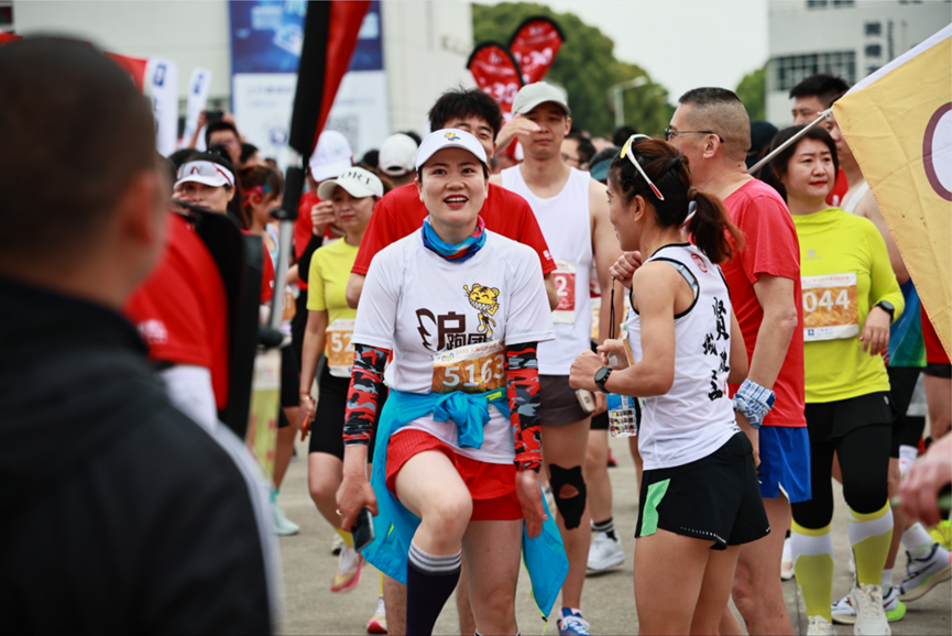 冲2024上海马桥国际半程马拉松赛开始报名免抽签