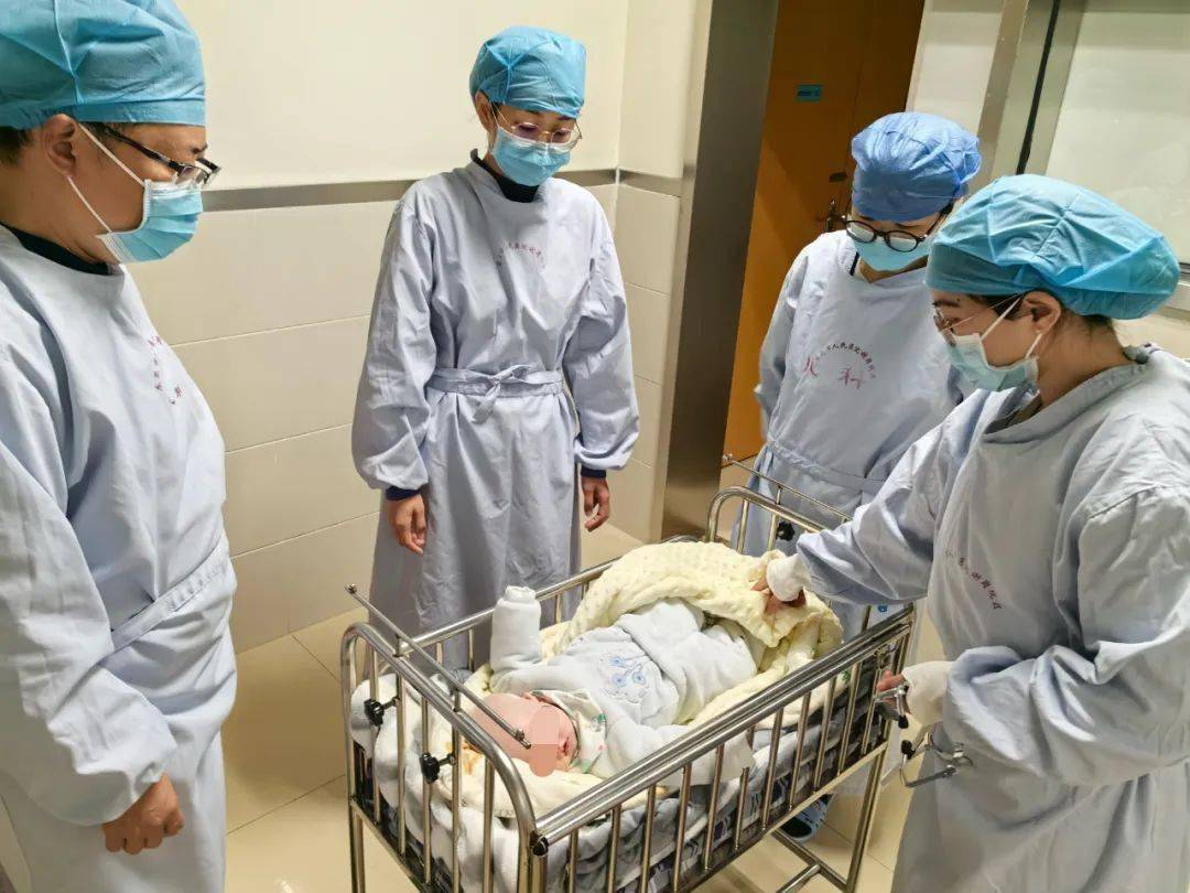 但除了个别严重的综合征白化病外,大多数白化病患者寿命正常