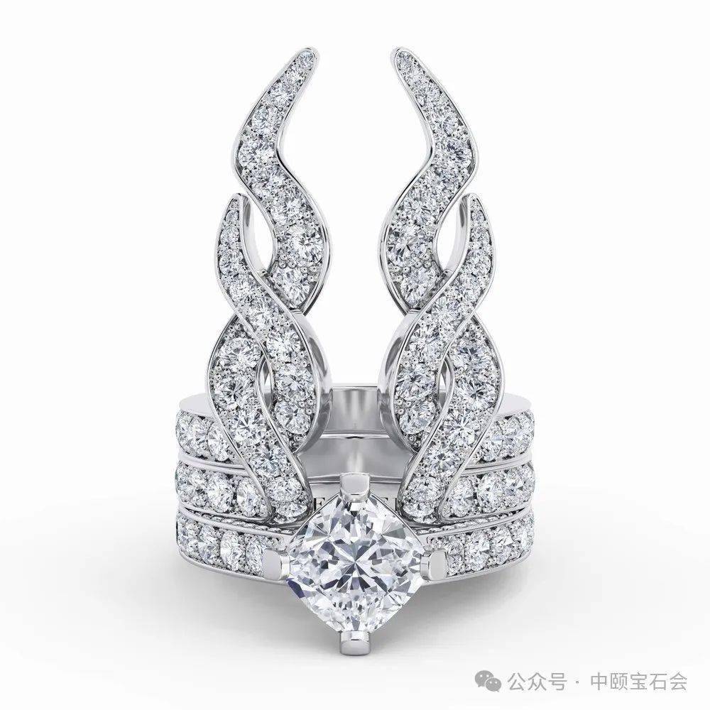 greater kuducrown 金质戒指,by de beers主石为一颗2.