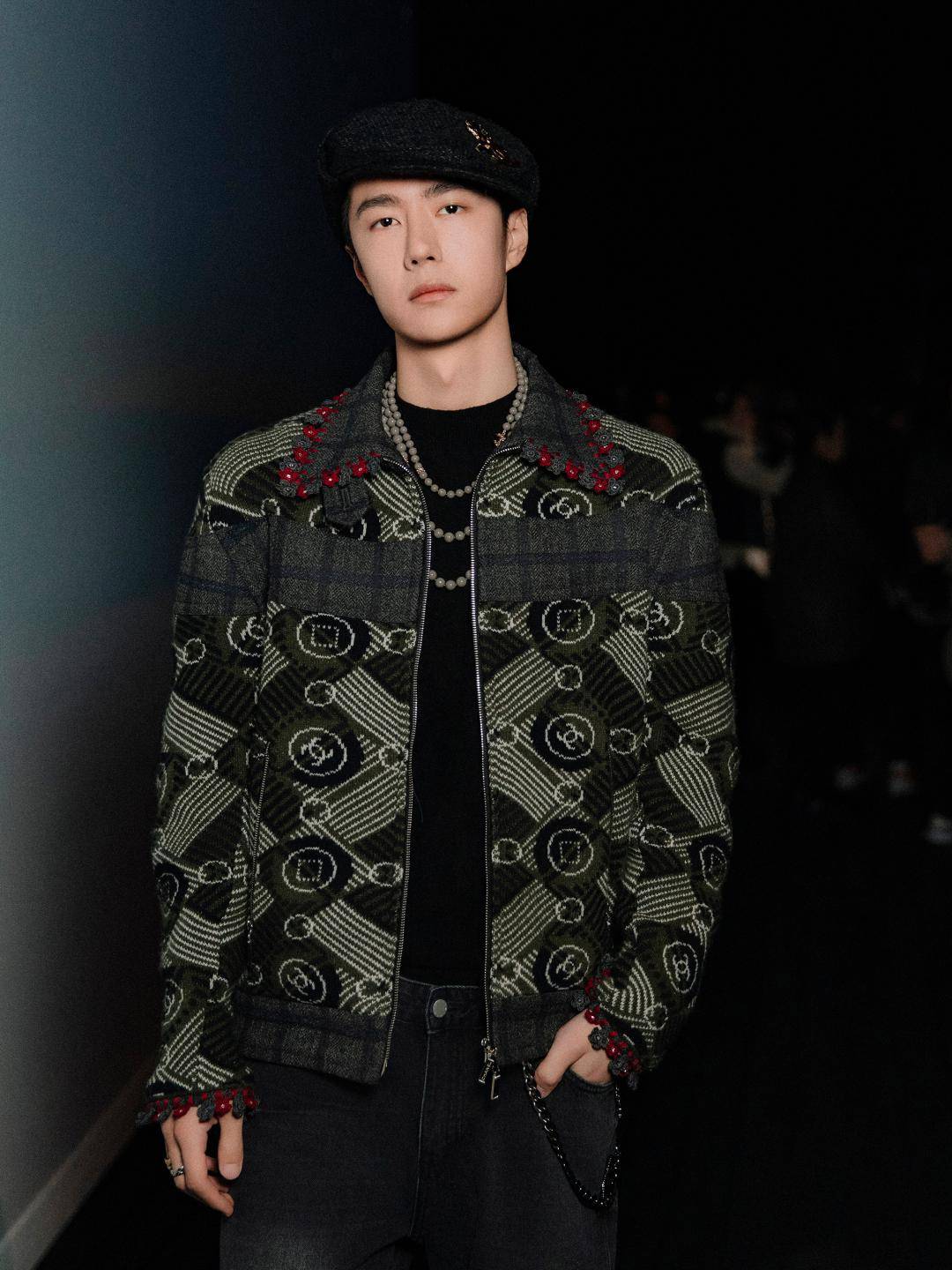 香奈儿秋冬大秀王一博喜欢的贝雷帽谁不想要啊