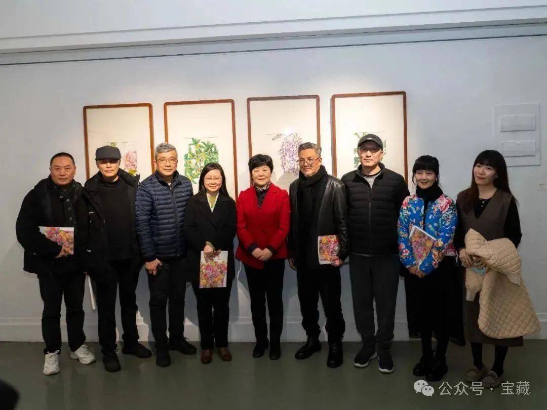 现场一知一见钱晓芳水彩作品展在浙江赛丽美术馆开幕