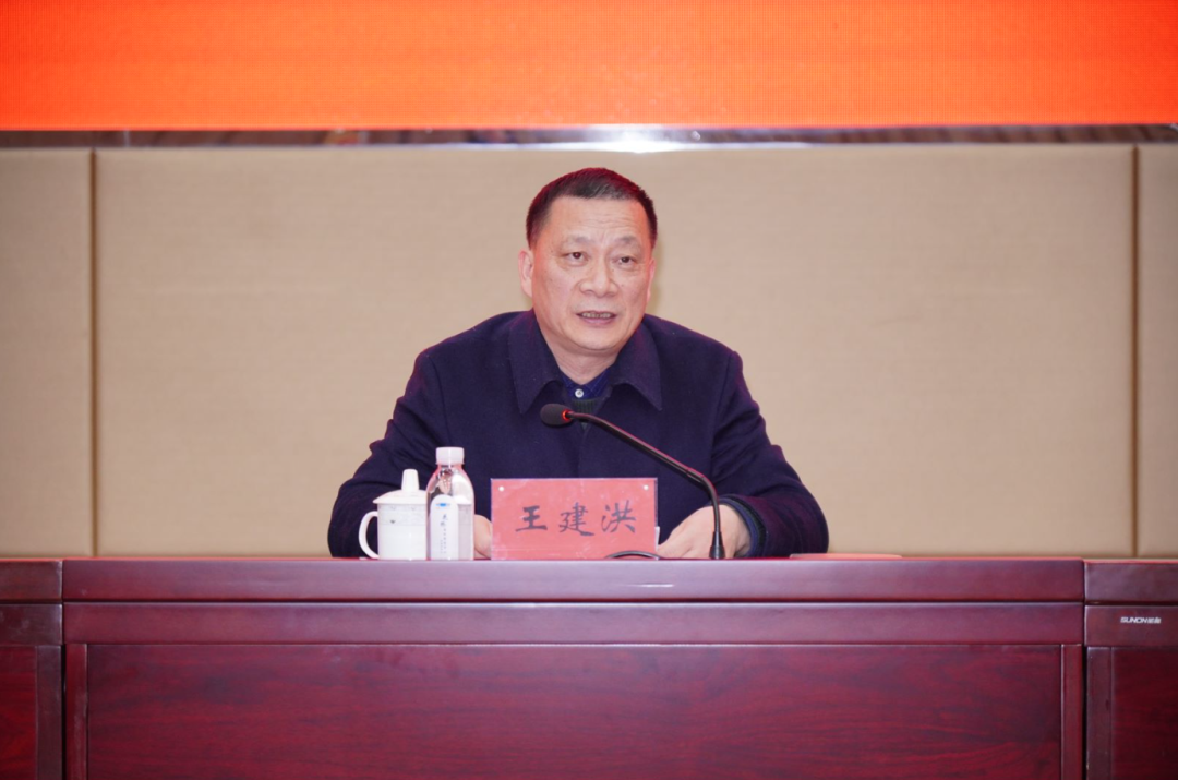 全市党政机关等公共机构生活垃圾分类现场推进会在昆召开