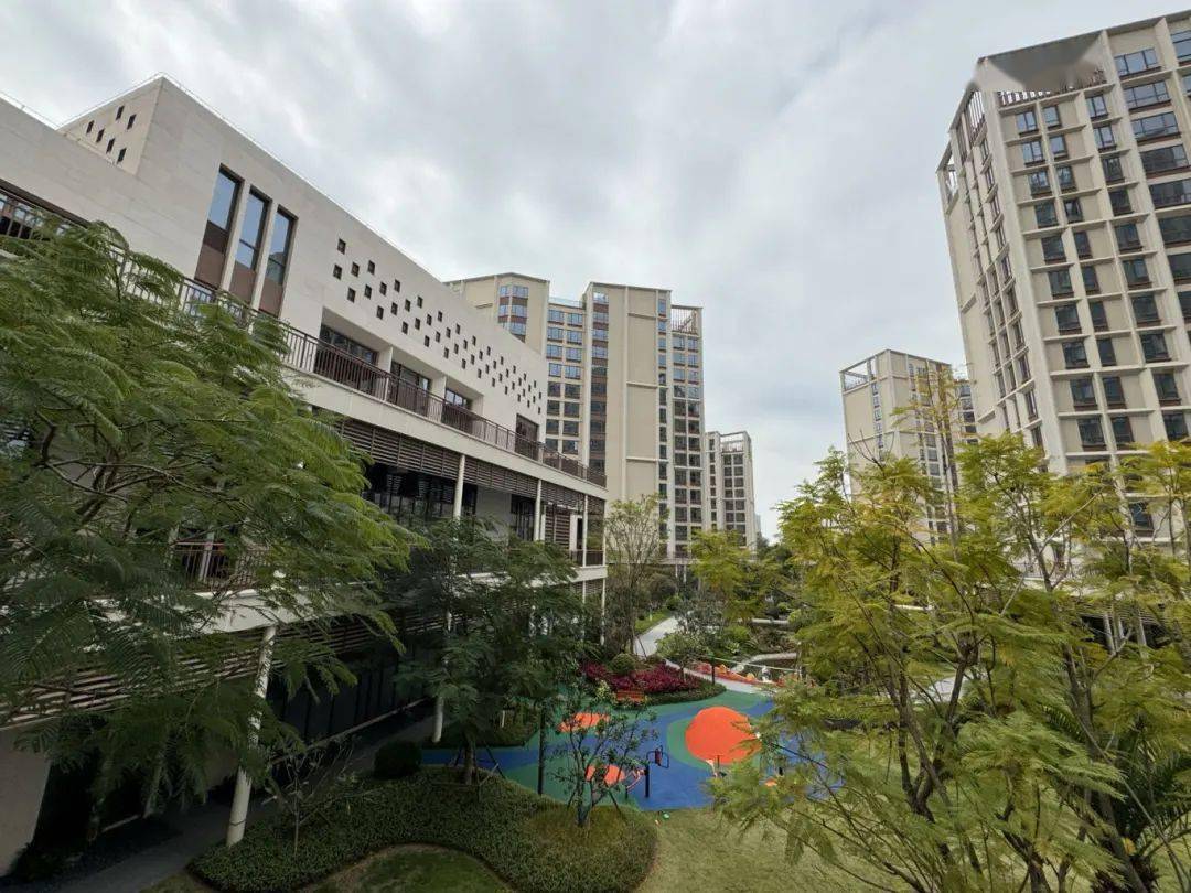 投用(以下简称"太保家园")太保家园厦门国际颐养社区一个"面朝大海