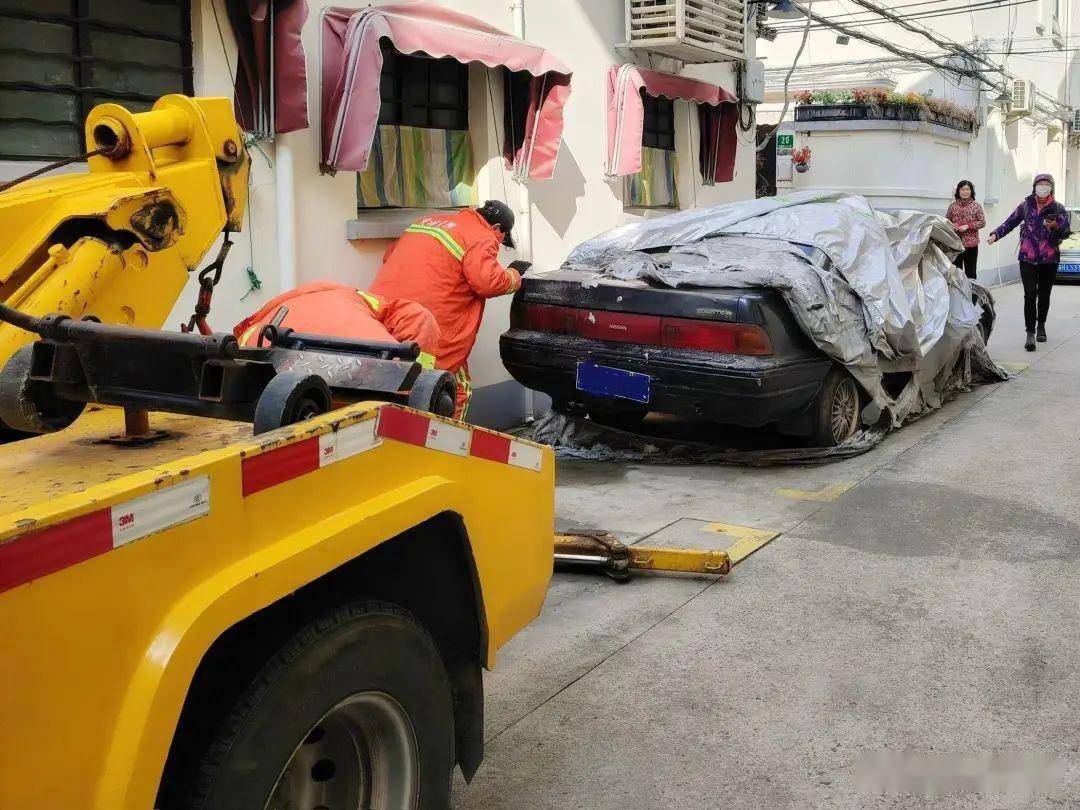 文明一线牵丨和占位僵尸车说拜拜对暖心车位say嗨