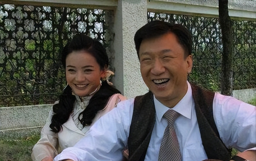她是"最低调"女演员,从不炒作,丈夫是亿万富翁,与胡歌是同学_朱杰_田