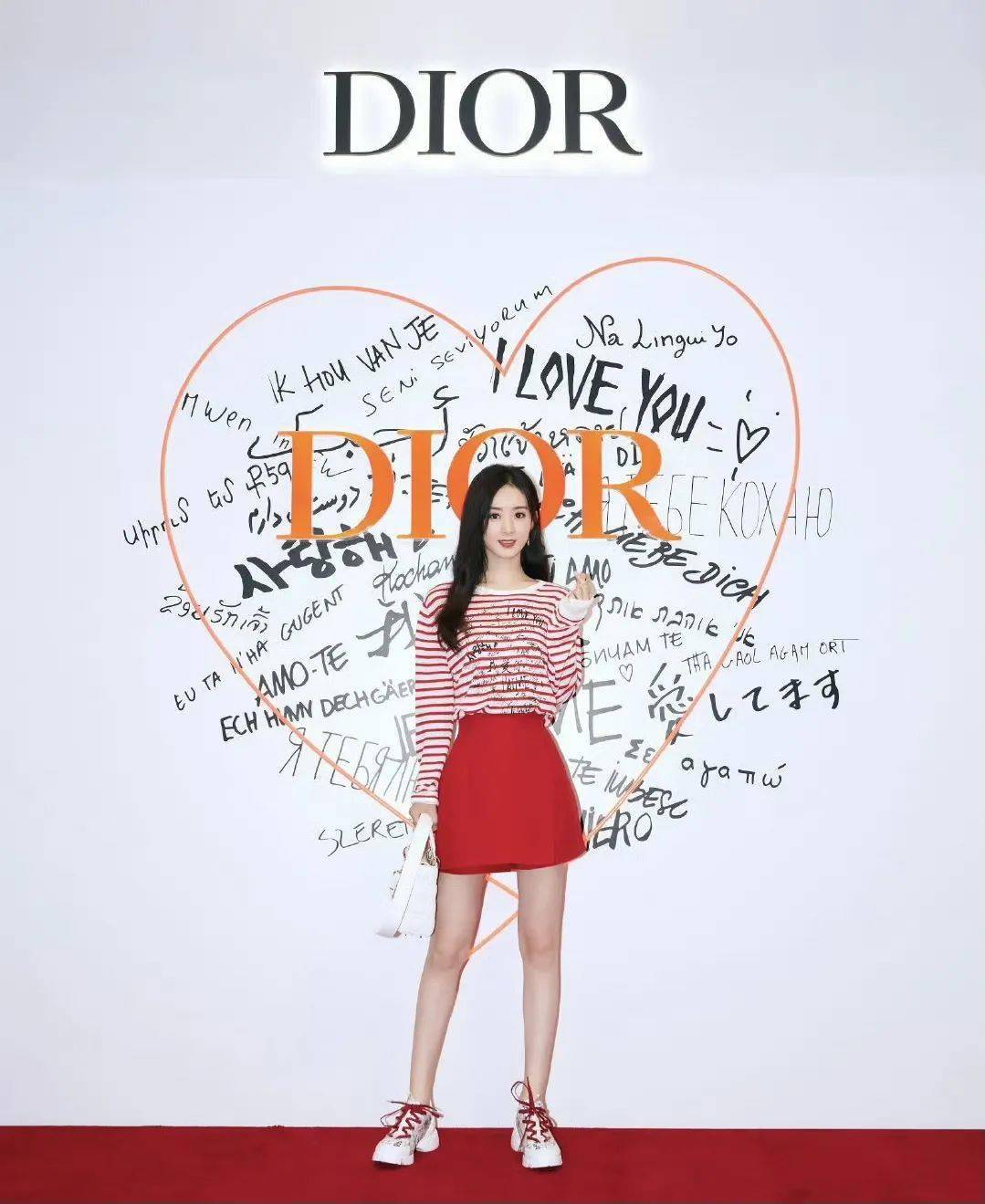 赵丽颖:优雅并非天生,时间自会证明!_迪奥_宣传_强者