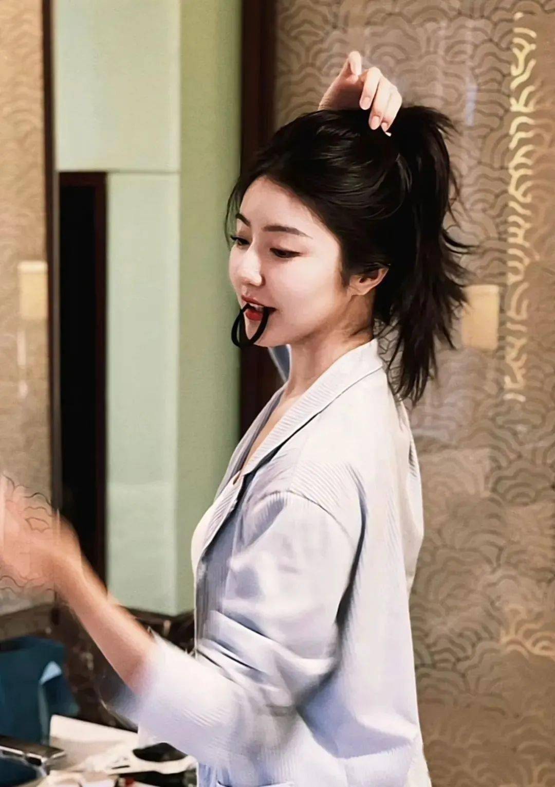 15年前的点读机女孩打败了网暴击碎了谣言如今又挺过了开颅