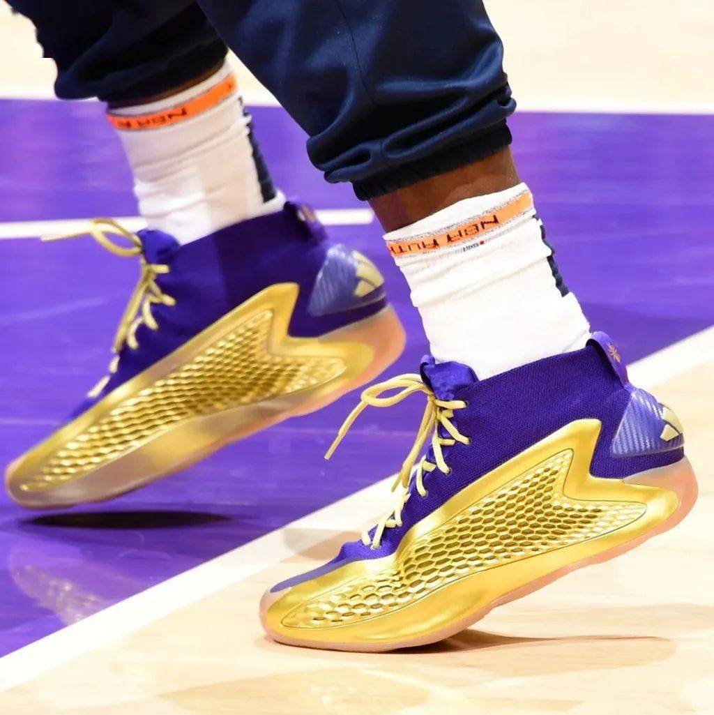 「中国球鞋」首登奥斯卡!_nike_kobe_protro