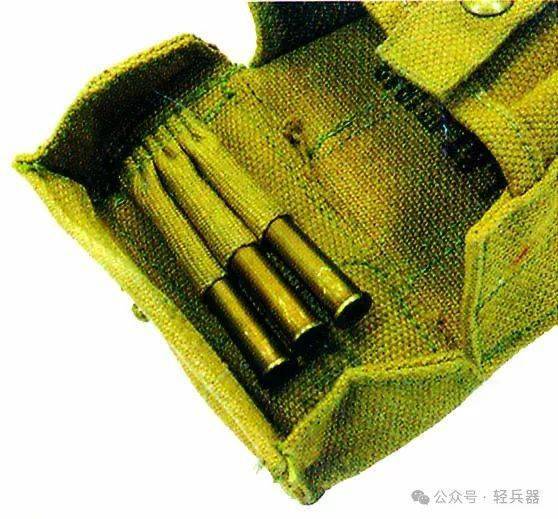 二战期间英军p1937单兵装具附件如何挂载