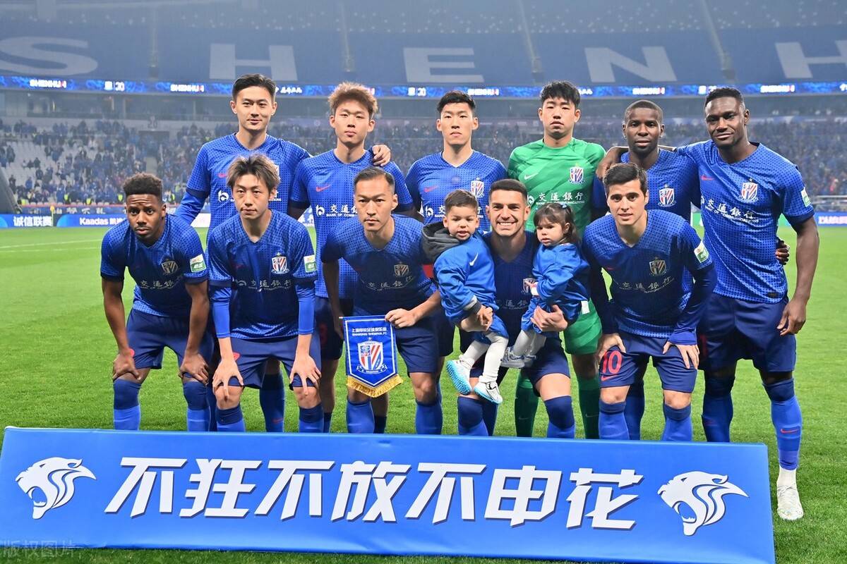 原创意外球迷原以为吴曦在申花新帅麾下主力难保没想到他还是核心