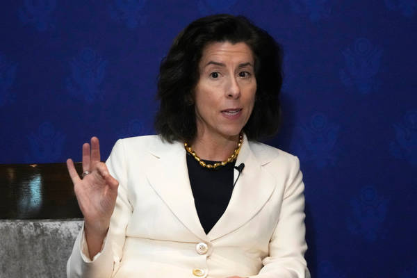 美国商务部部长承诺加大对菲,泰投资,"希望美国成为首选经济伙伴"