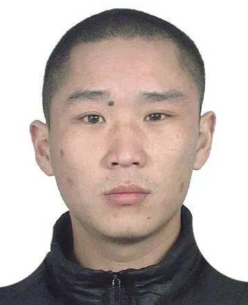 铁富5组30号33,高权,男江苏省邳州市八集镇高桥村桥北120号34,毛大龙