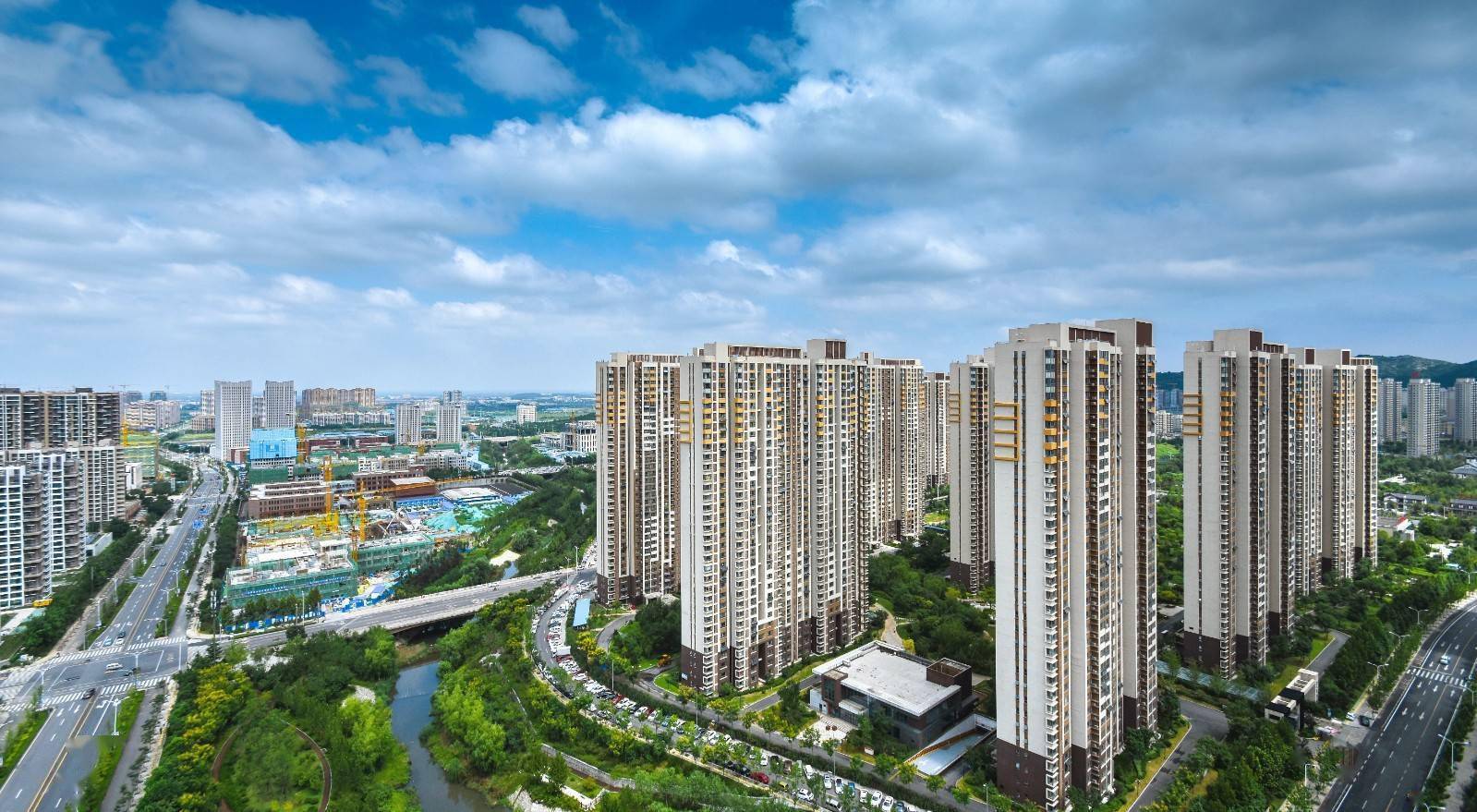 指尖上的经济增长极历城区打造电竞产业沃土