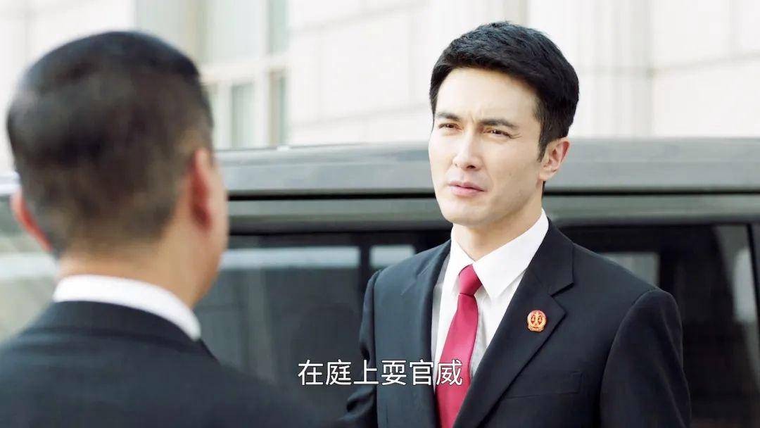 一个全程皱眉,两人拖垮《江河之上》,刘之冰有心无力_表演_表情_管理